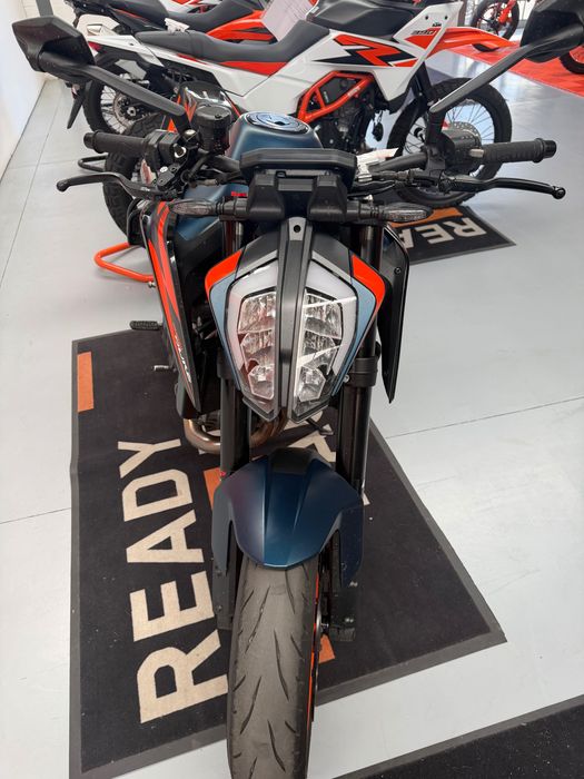Vendo Ktm duke 890 r
