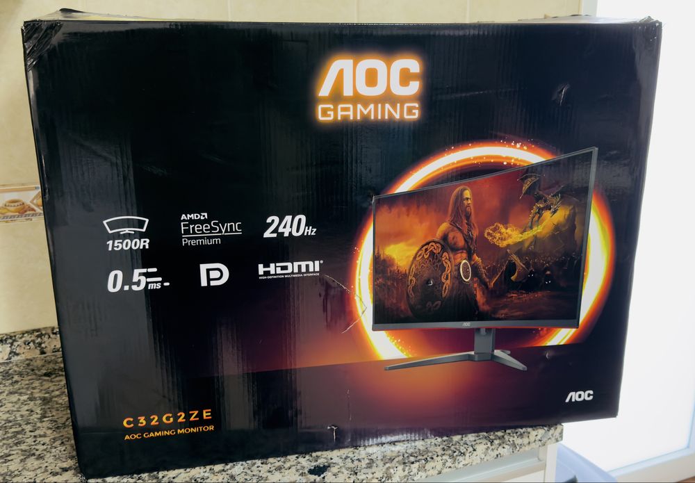 Monitor Curvo Gaming AOC C32G2ZE/BK (31.5'' - 0.5 ms - 240 Hz)