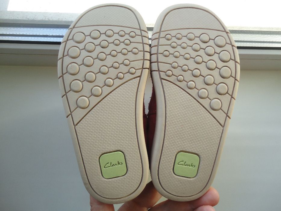 Сапоги деми Clarks, р. 7 G (наш 24)-ст. 15см.