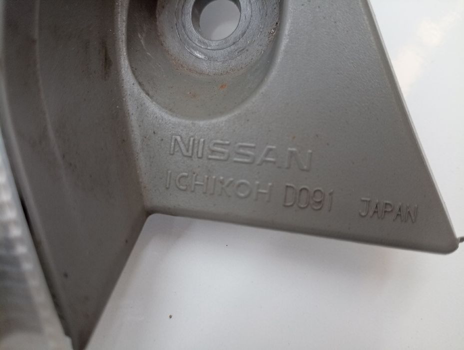 Farolim Stop Esquerdo - NISSAN LEAF (ZE0) | 10 -