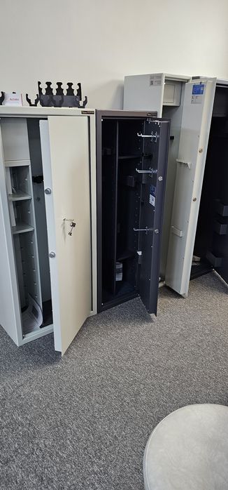 Sejf na BROŃ/ Szafa klasy S1 myśliwska wg PN EN 14450 / NOWA