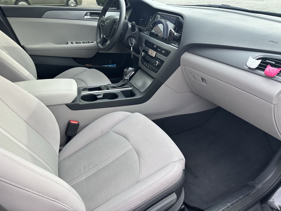 Продам Hyundai Sonata