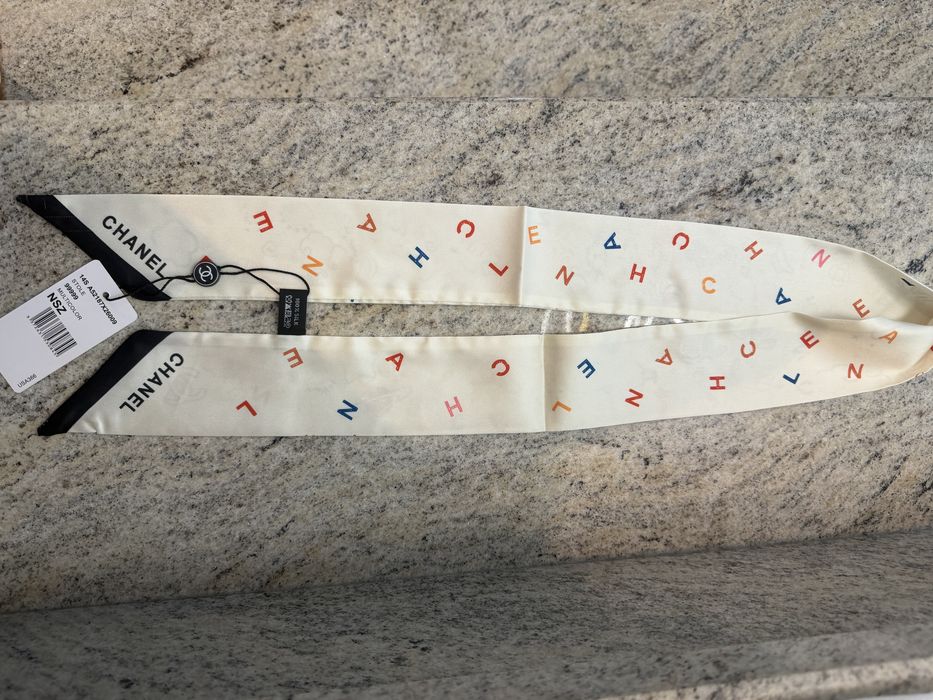 Dwustronna jasna twilly bandeau chanel 100% jedwab nowa