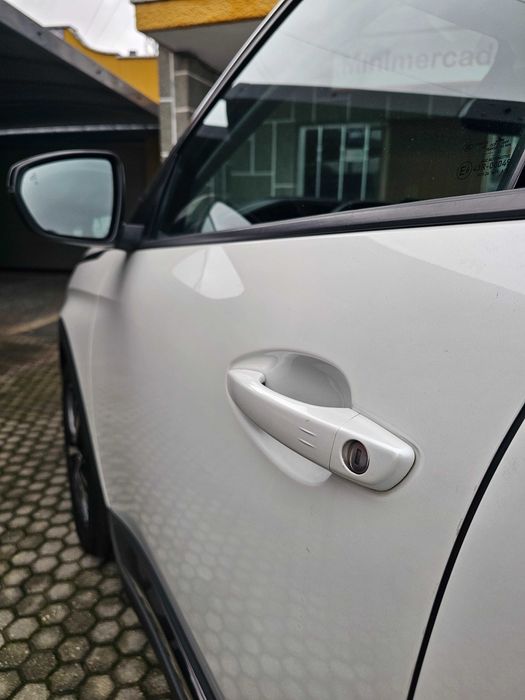 Peugeot 3008 ii 1.2i 130cv EAT8 ALLURE versão Facelift