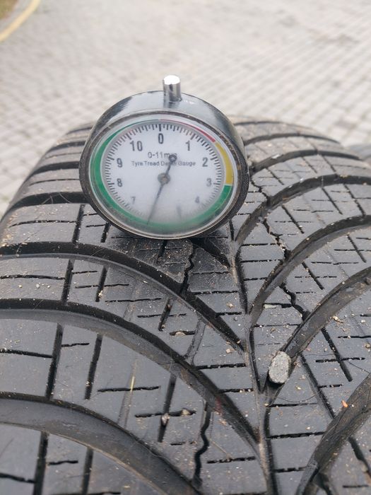 Opony  wielosezonowe 215/65 r17