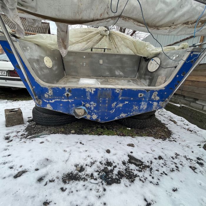Продам лодку Nymph