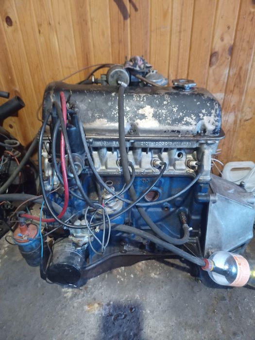 Продам мотор ВАЗ 2103