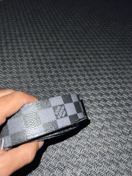 cinto LV em bom estado