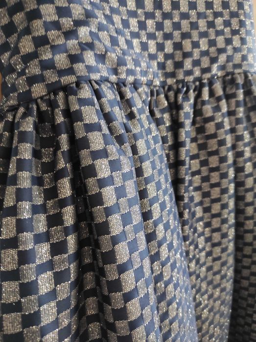 Sukienka dla dziewczynki okazjonalna roz 104