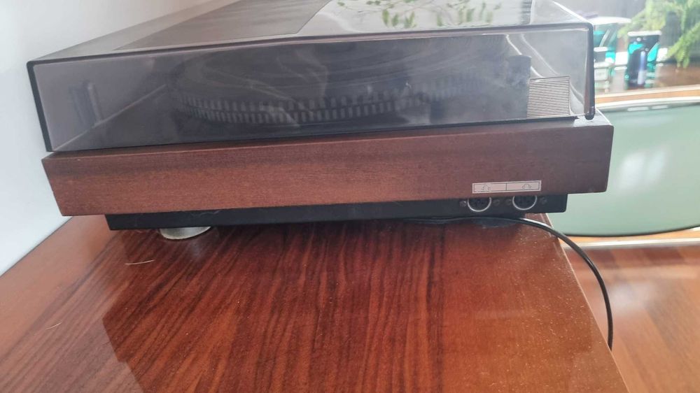 Gramofon Unitra Daniel WG 1100 fs ze wzmacniaczem uszkodzony