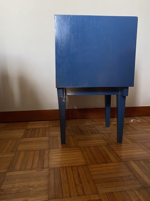 Mesa vintage cabeceira