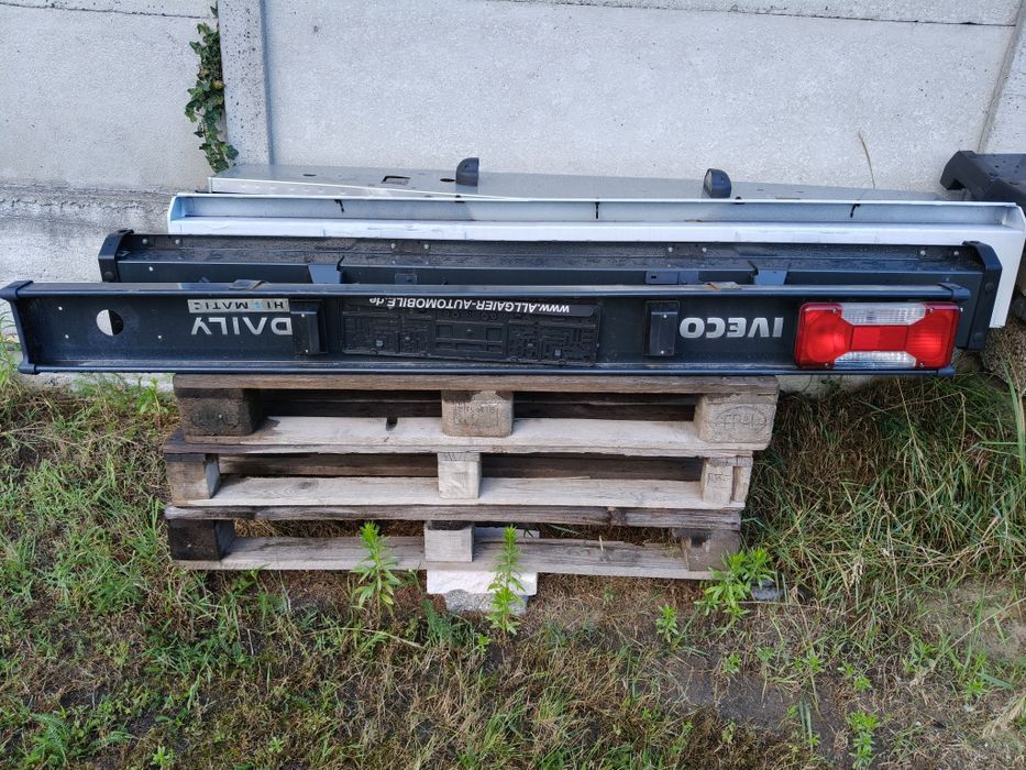 Belka Tylna zderzak Rama Master Iveco Sprinter Crafter Fiat  jak Nowe