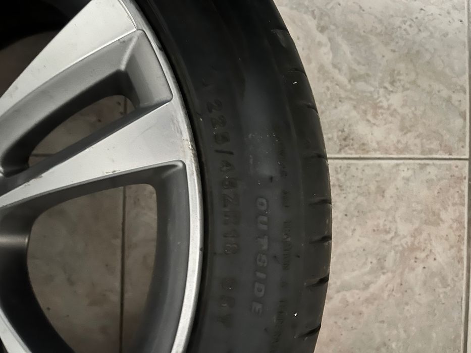 Jantes aro 18 bmw originais com pneus 80%