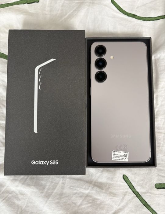 Samsung Galaxy S25 256gb com fatura e garantia