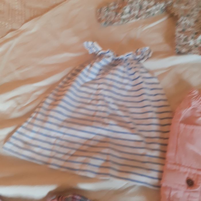 Roupa de menina a partir dos 8 meses