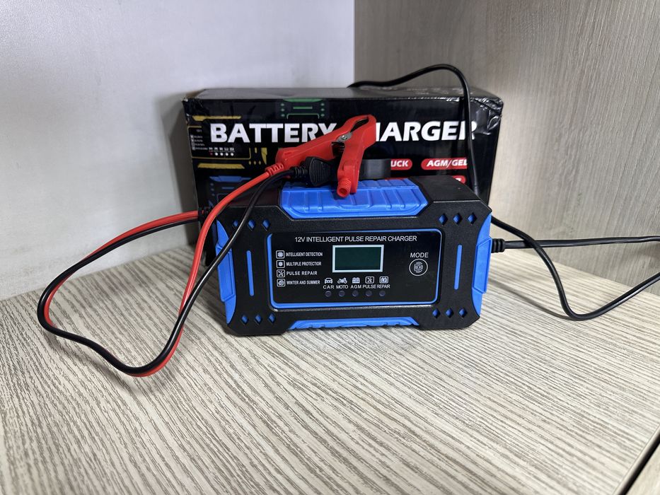 Зарядний пристрій для авто 12 вольт 6 А