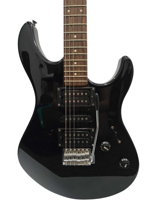 Gitara elektryczna Yamaha EGR 121C