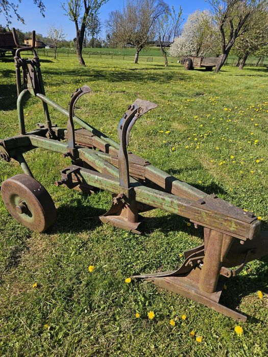 pług 3 skibowy Unia Grudziadz stan bdb