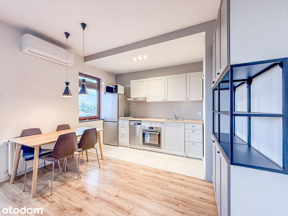 Balkon | Klimatyzacja | 2x parking + komórka W CENIE | 2015 r.