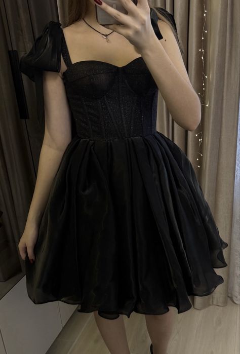 Сукня вечірня на випуск