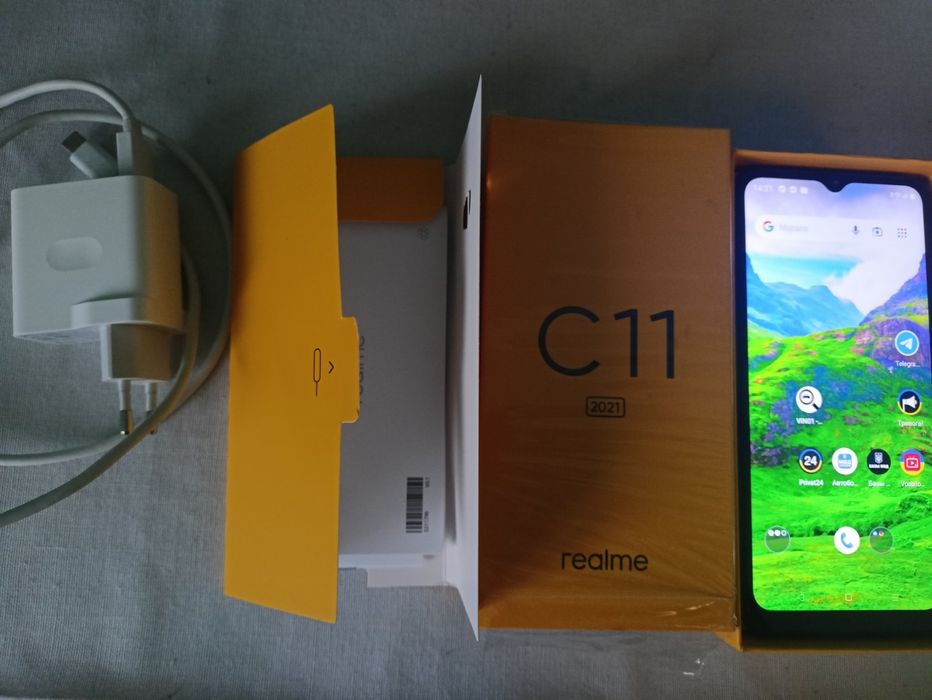 Смартфон /realme c11/