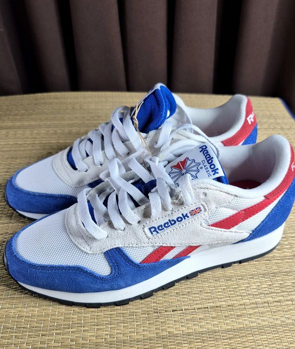 Оригінальні жіночі кроссівки Reebok Classic Leather(39-25см).