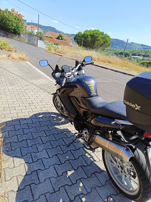 Vende-se BMW f 800 GT