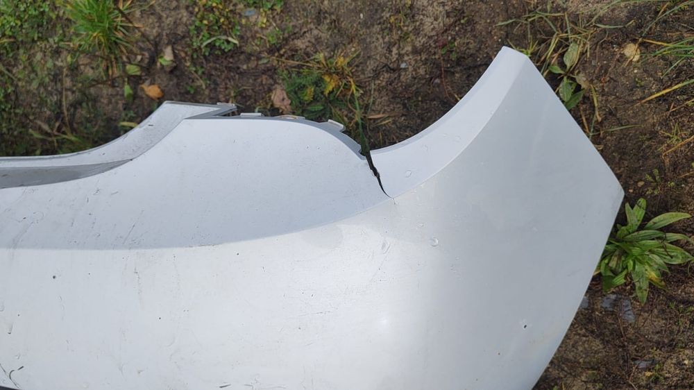 Zderzak tył tylny opel astra J GTC Z187