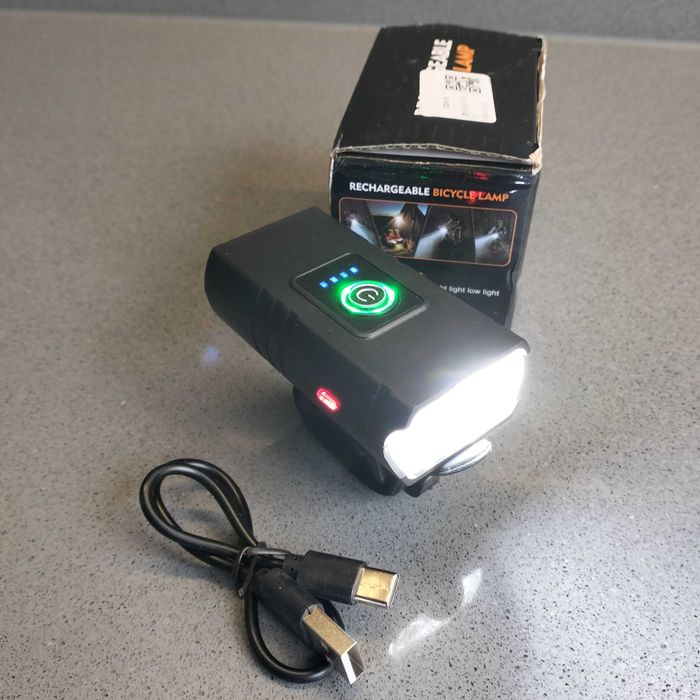 Lanterna Recarregável 1000LM 1200mAh