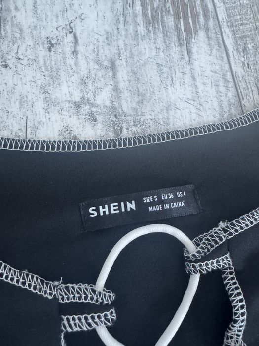 Shein лонгслів s