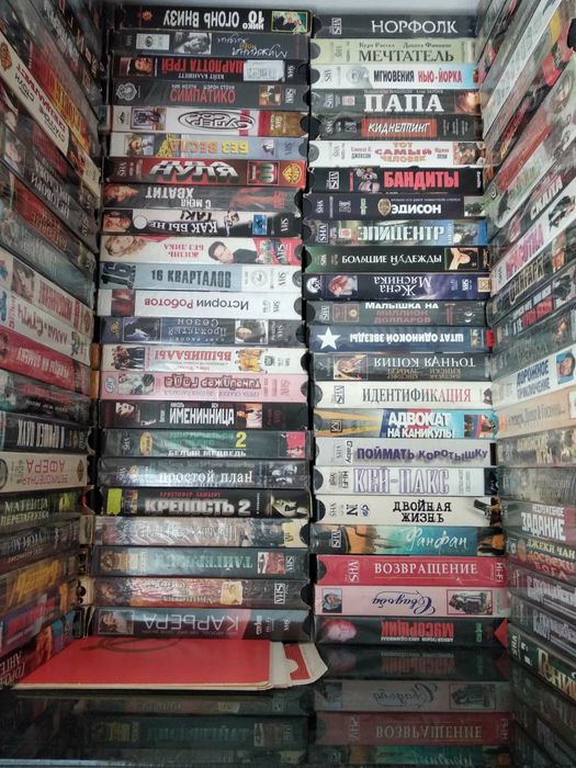 видеокассеты коллекция боевики комедии ужасы эротика советские фильмы