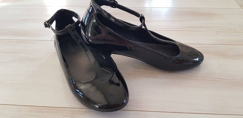 NEXT buty lakierowane rozm 36/37
