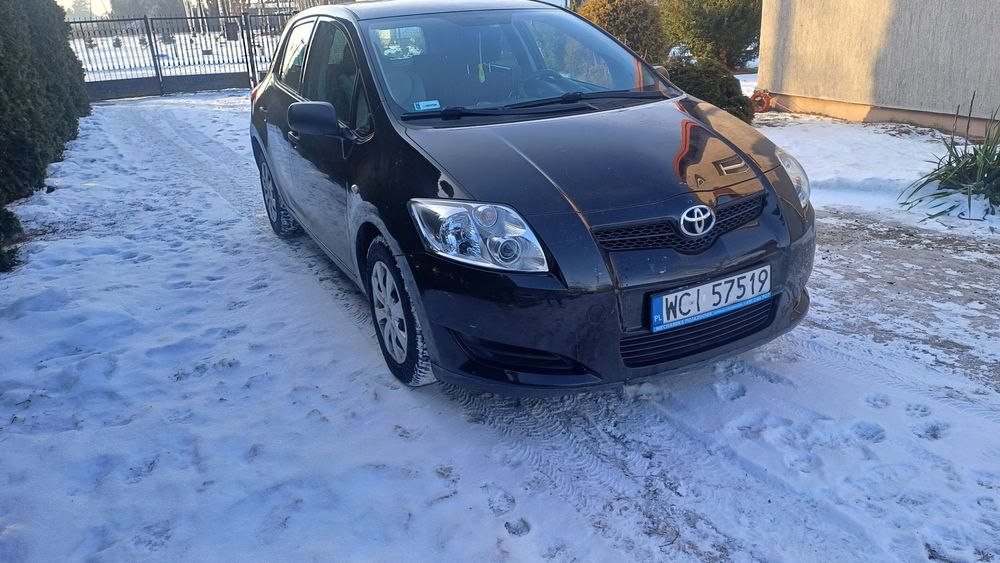 Toyota Auris 2009 r Gaz