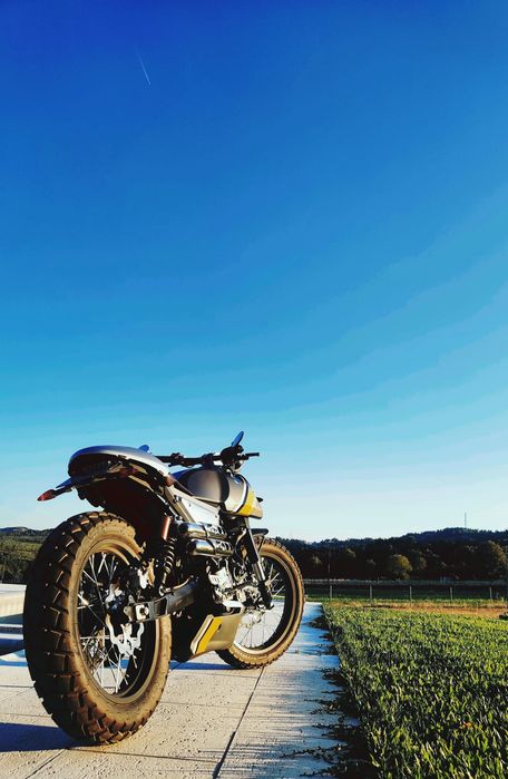 Vendo BF Mondial 125