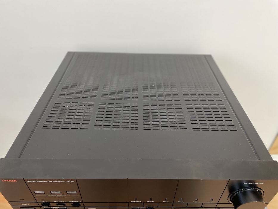Luxman LV-109 - Amplificador Integrado de Alta Gama Totalmente Revisto