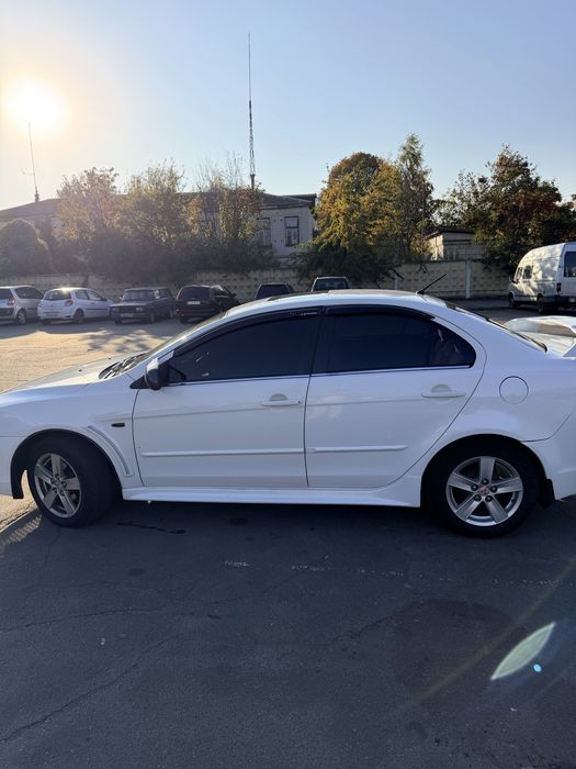 Lancer X в гарному стані