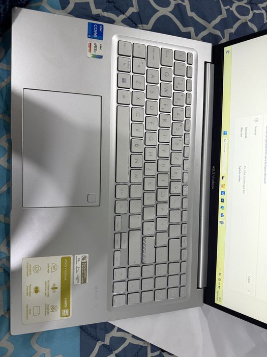 Computador asus vivobook