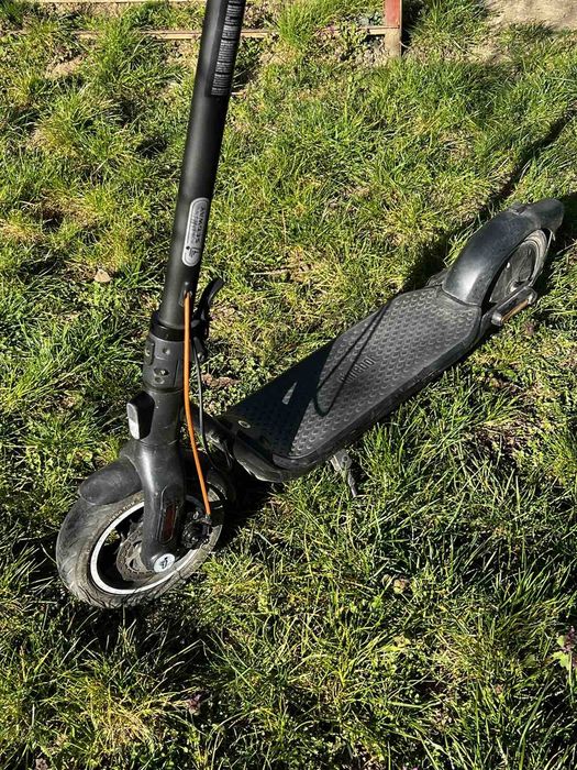 Електросамокат Segway Ninebot  F2  Plus