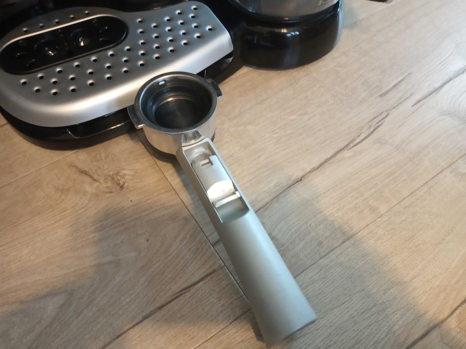 Ekspres do kawy DeLonghi