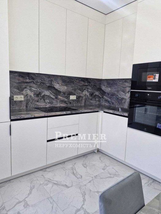 1 комнатная квартира 40 м²  ЖК 68 Жемчужина Ремонт Мебель Техника