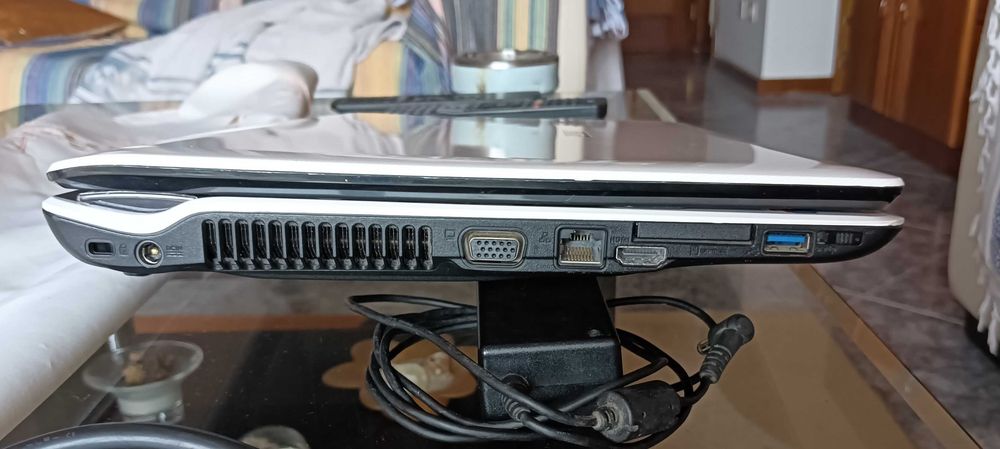 Portátil ASUS série N61JV - Intel Core i5 - Branco