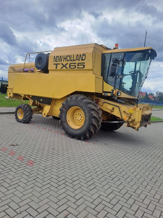 New Holland TX65