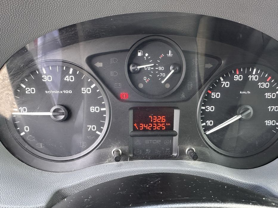 Peugeut Epert 2012 1.6 HDI