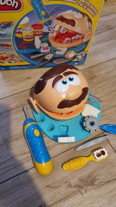 Play doh - ciastolina - DENTYSTA