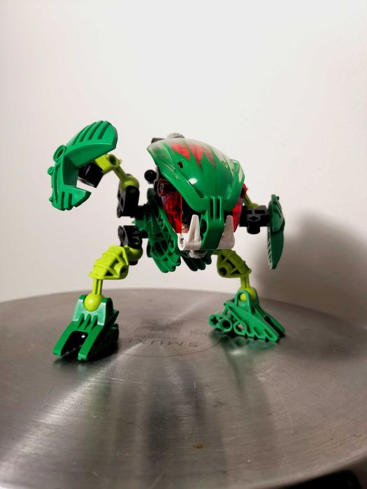 Lego bionicle 8564 bohrok lehvak