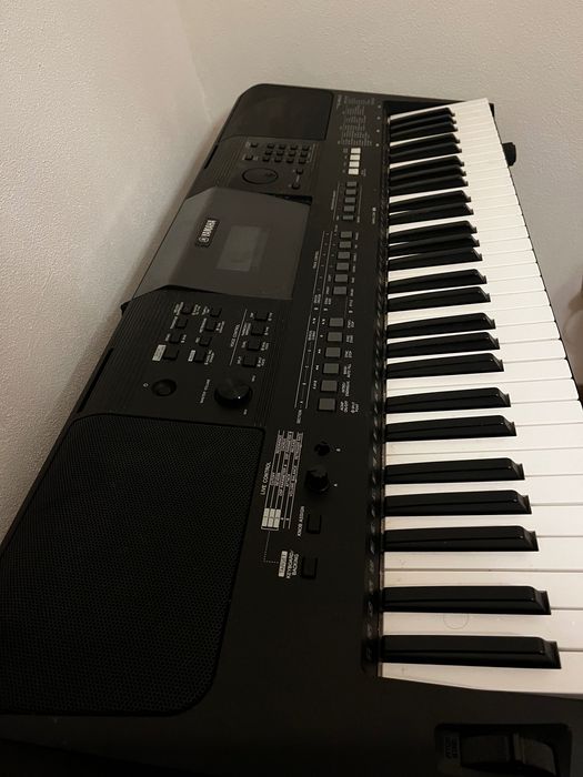 Vendo piano yamanha