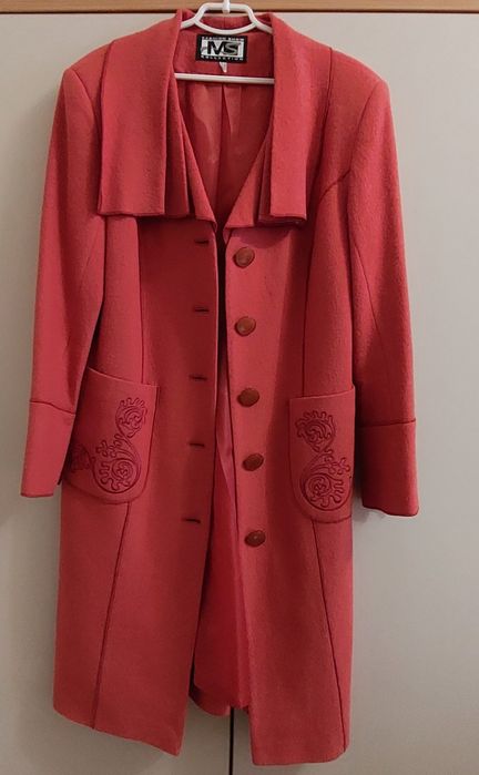 Пальто жіноче 54 розм. В етно стилі. Натур вовна