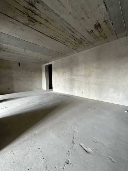 ЦЕНТР! Сдам Фасадне приміщення 155кв.м по вул.Жабінського