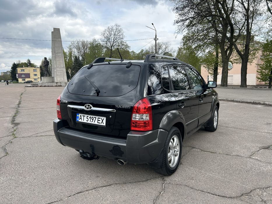Хюндай Туксон Hyundai Tucson 2.0  в рідній фарбі