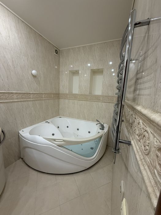 Аренда квартиры, Печерск, евроремонт,Мариинский парк,метро,Лавра